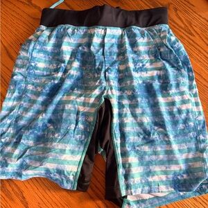 Lululemon Athletica Black and Teal Activewear